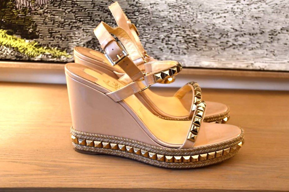 pre owned Louboutin Cataclou 110 Patent Nacre Gold Sandals side view