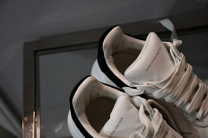 Alexander McQueen White Larry Oversized Trainers (5)