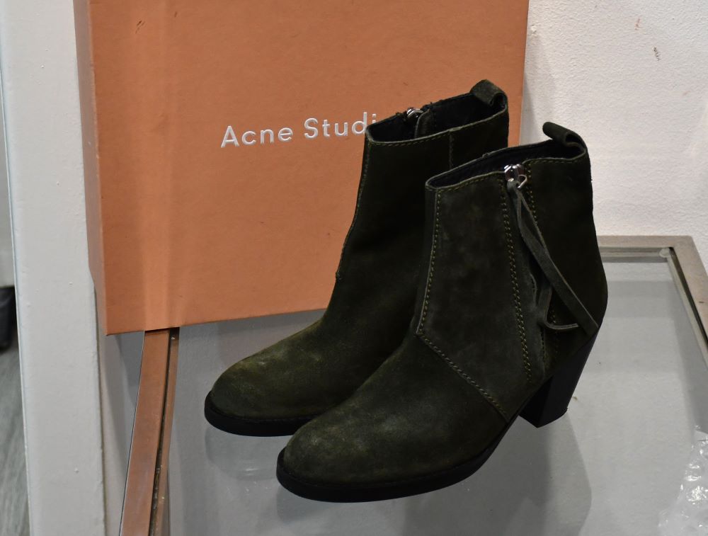 Acme Studios Slate Green Pistol Suede Ankle Boots (6)