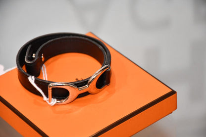 Hermes Pavane Horsebit leather bracelet