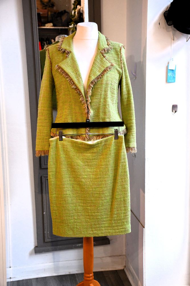 preloved Marc Cain Cotton tweed effect  Lime Green Skirt Suit