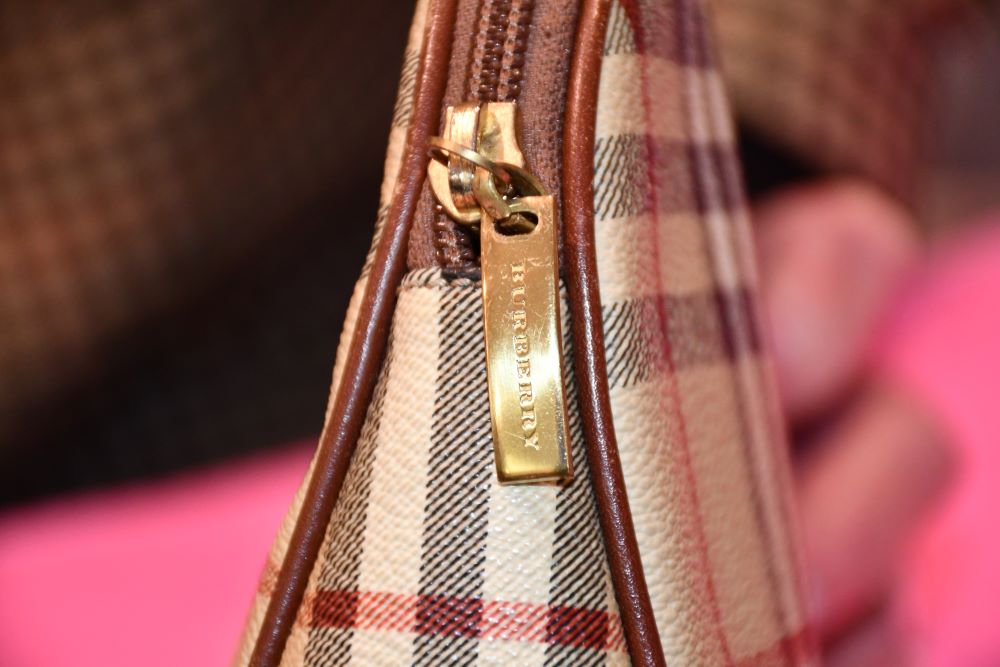 Burberry Wash Bag