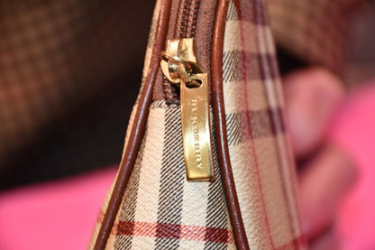 Burberry Wash Bag