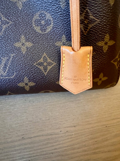 Louis Vuitton Montaigne PM Monogram Bag