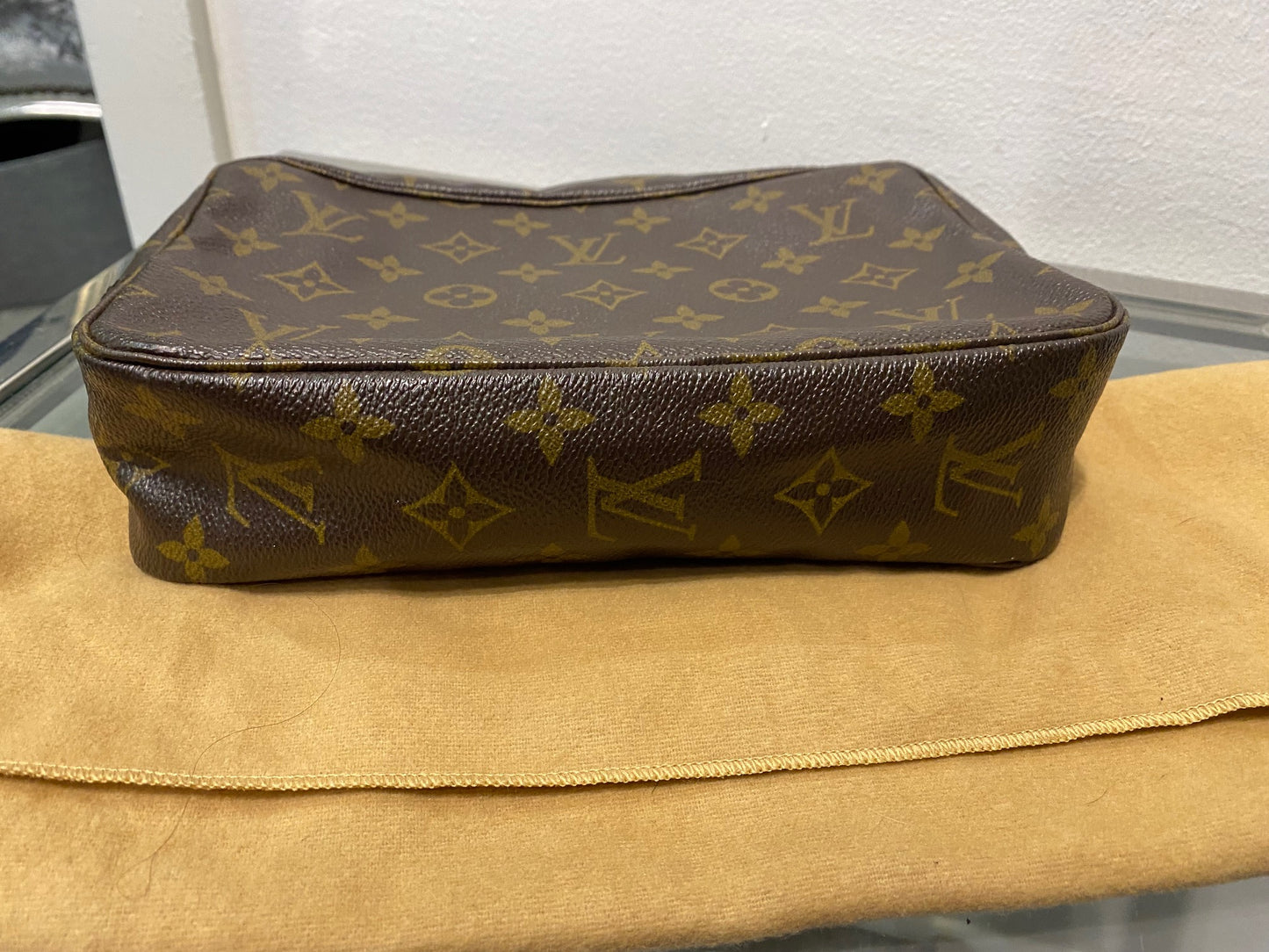 Louis Vuitton Trousse De Toilette